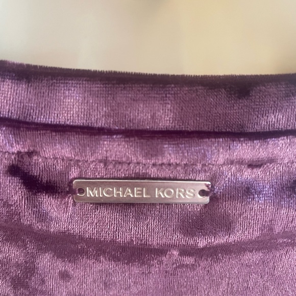 Michael Kors crushed velvet look dress - beautiful plum color. Size - Med - Picture 4 of 6